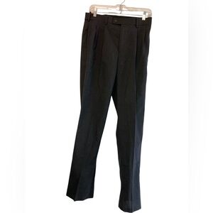 Louis Martin expandable waist size 32 water repellent